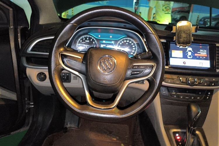 Used Buick GT 2016 15N Automatic Luxury Edition Steering Wheel