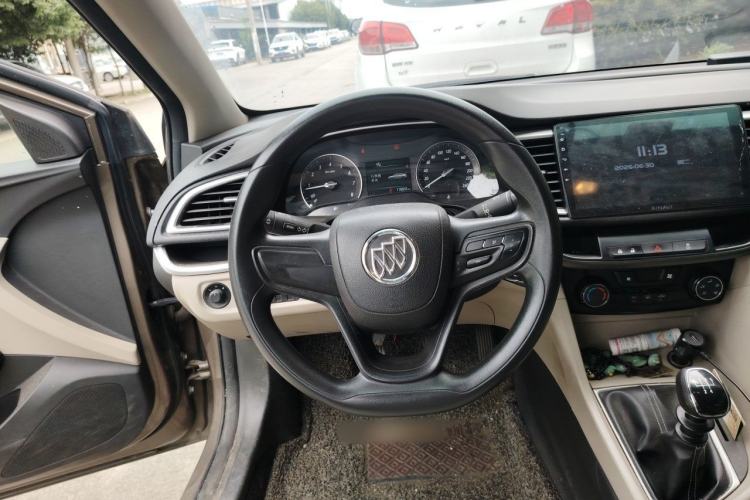 Used Buick GT 2016 15N Manual Elite Edition Steering Wheel