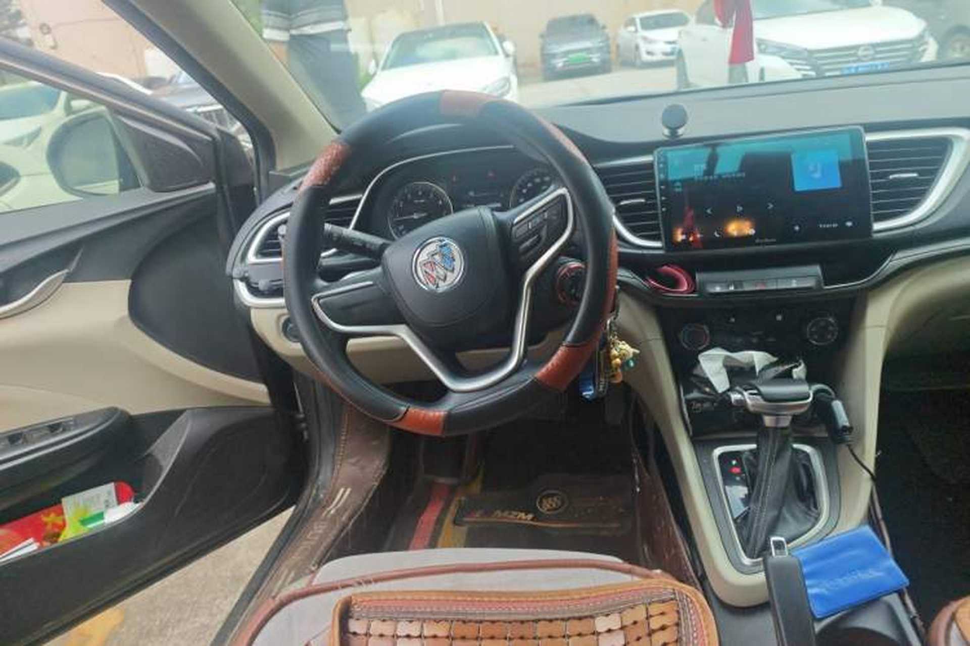 Used Buick GT 2016 15N Automatic Elite Edition Steering Wheel