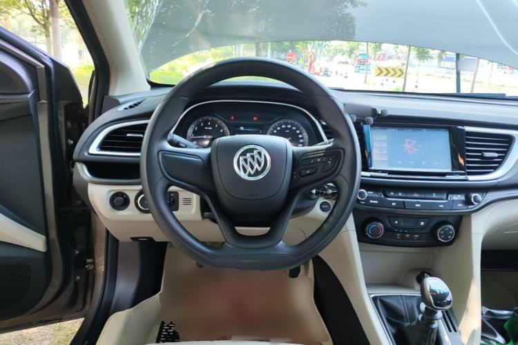 Used Buick GT 2016 15N Manual Elite Edition Steering Wheel