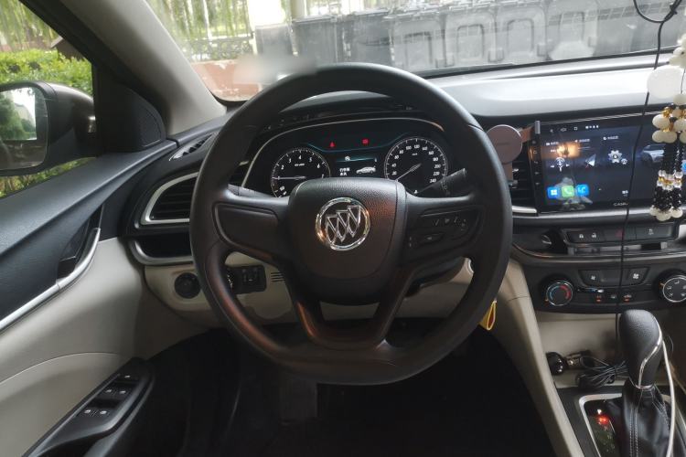 Used Buick GT 2016 15N Automatic Elite Edition Steering Wheel