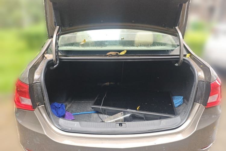 Used Buick GT 2016 15N Automatic Elite Edition Trunk