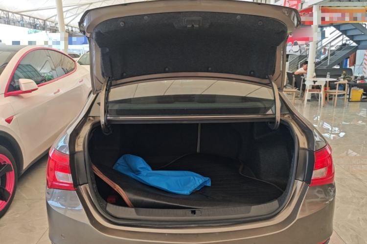 Used Buick GT 2016 15N Automatic Elite Edition Trunk