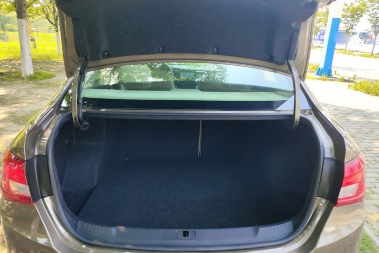 Used Buick GT 2016 15N Manual Elite Edition Trunk