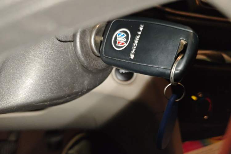 Used Buick GT 2016 15N Manual Elite Edition Vehicle Key