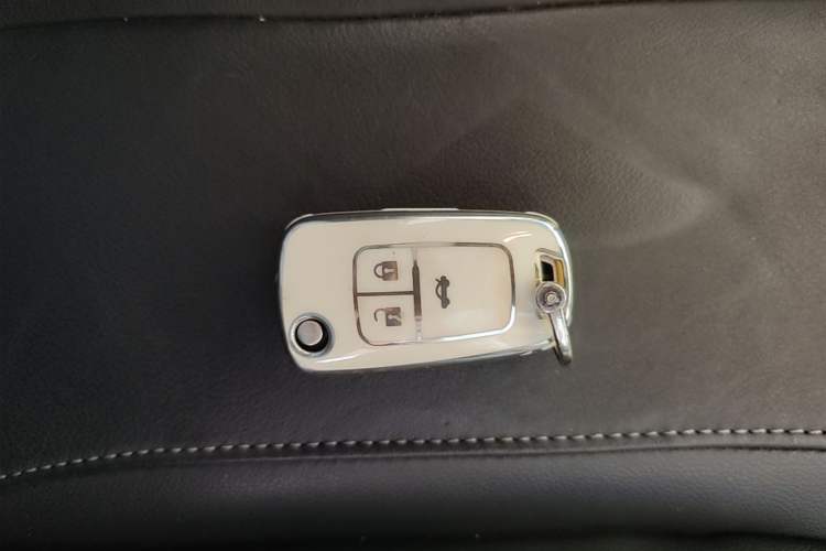 Used Buick GT 2016 15N Automatic Luxury Edition Vehicle Key