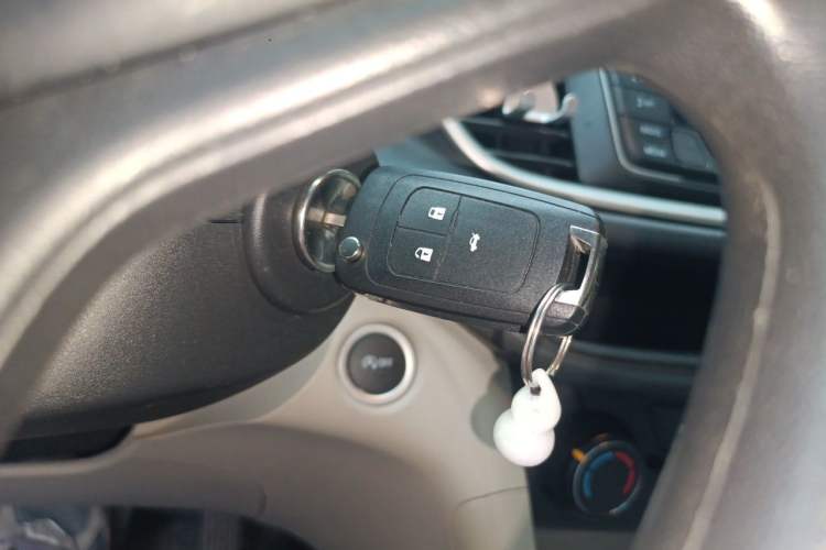 Used Buick GT 2016 15N Automatic Elite Edition Vehicle Key