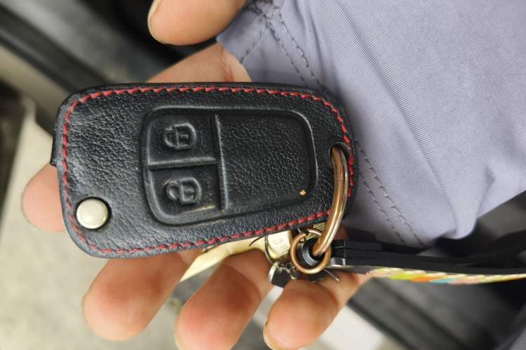 Used Buick GT 2016 15N Manual Luxury Version Vehicle Key