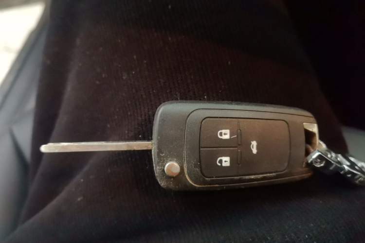 Used Buick GT 2016 15N Automatic Elite Edition Vehicle Key