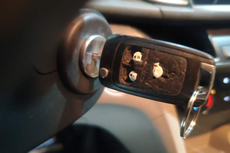 Used Buick GT 2016 15N Automatic Elite Edition Vehicle Key