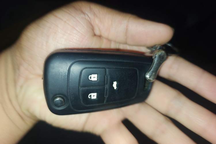 Used Buick GT 2016 15N Automatic Luxury Edition Vehicle Key
