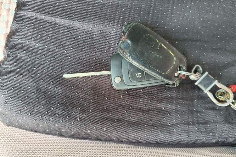 Used Buick GT 2016 15N Automatic Entry-Level Trim Vehicle Key