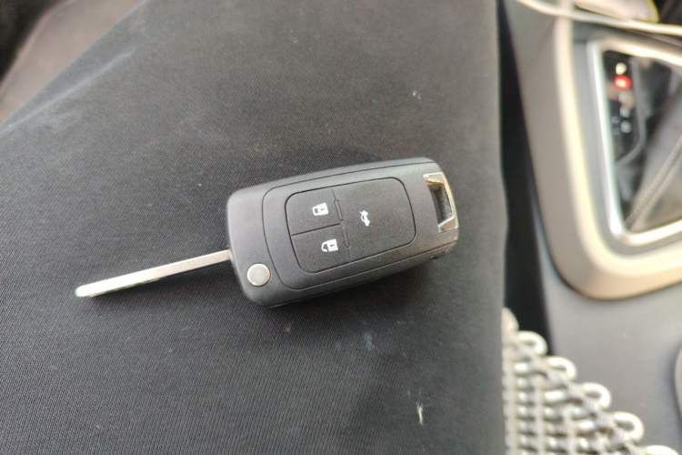 Used Buick GT 2016 15N Automatic Luxury Edition Vehicle Key