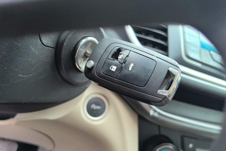 Used Buick GT 2016 15N Automatic Elite Edition Vehicle Key