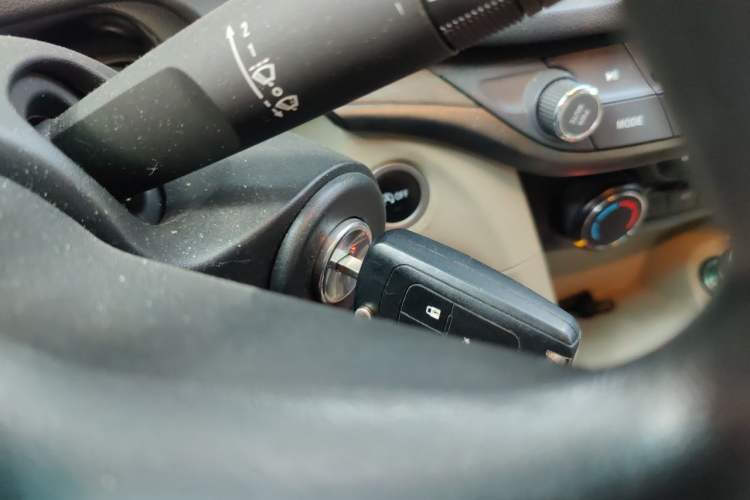 Used Buick GT 2016 15N Automatic Elite Edition Vehicle Key