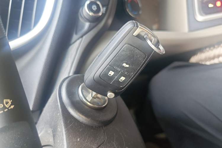Used Buick GT 2016 15N Automatic Elite Edition Vehicle Key