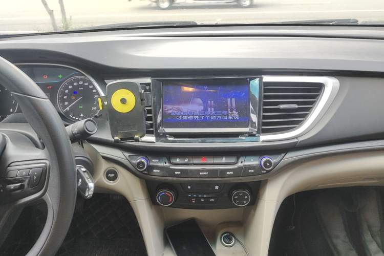 Used Buick GT 2016 15N Manual Entry-Level Trim Audio And AC Panel