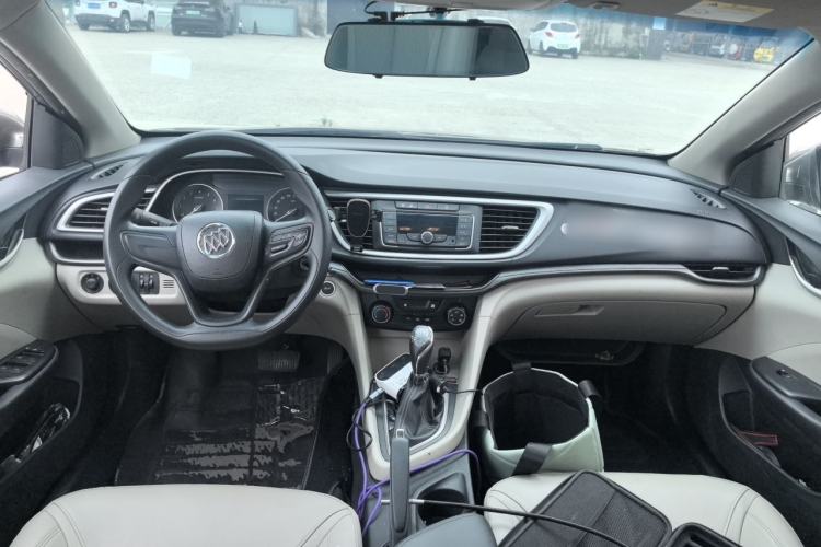 Used Buick GT 2016 15N Automatic Elite Edition Center Console