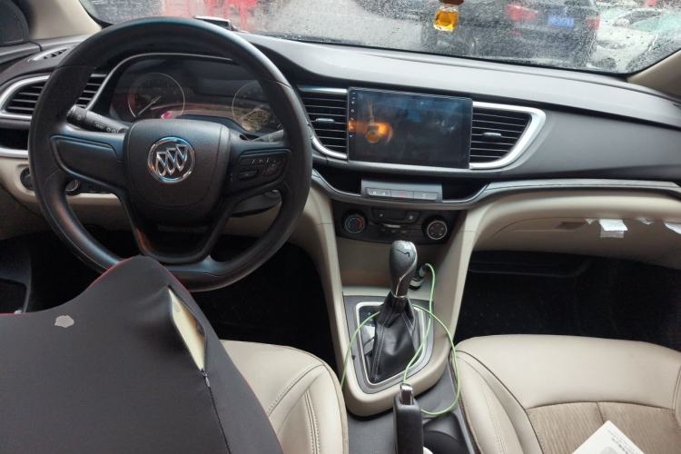 Used Buick GT 2016 15N Automatic Elite Edition Center Console