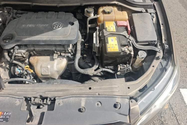 Used Buick GT 2016 15N Automatic Elite Edition Engine Bay Left