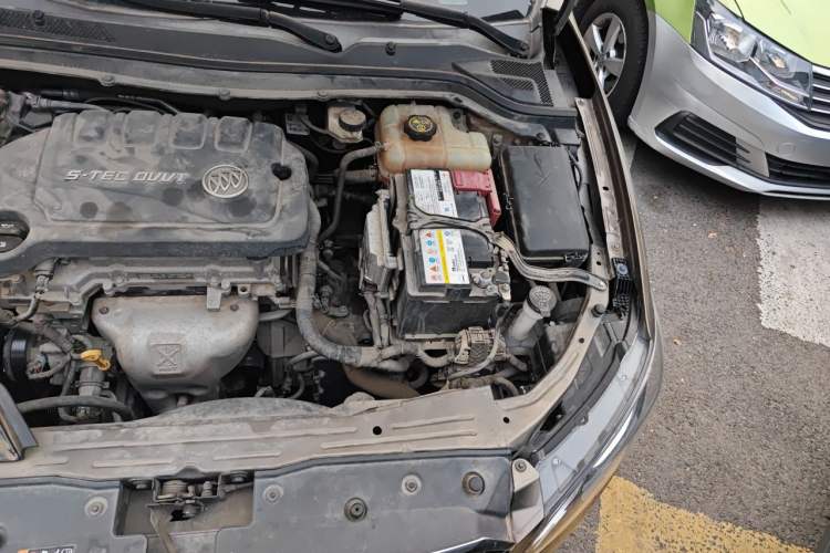 Used Buick GT 2016 15N Automatic Elite Edition Engine Bay Left