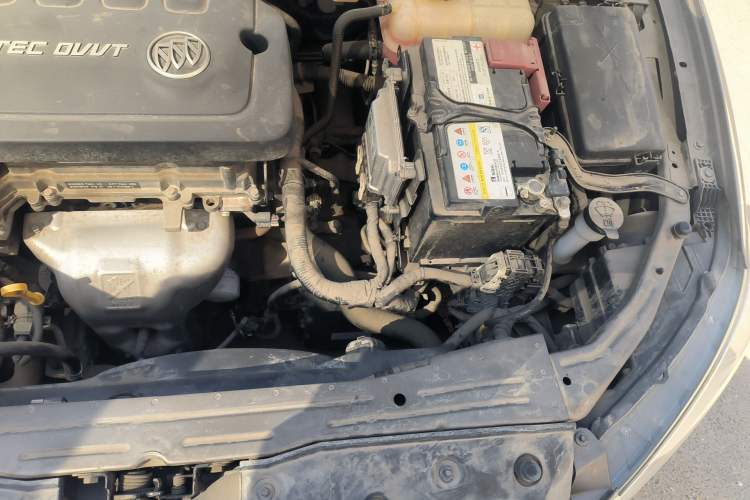 Used Buick GT 2016 15N Automatic Elite Edition Engine Bay Left