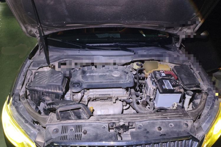 Used Buick GT 2016 15N Automatic Entry-Level Trim Engine Bay