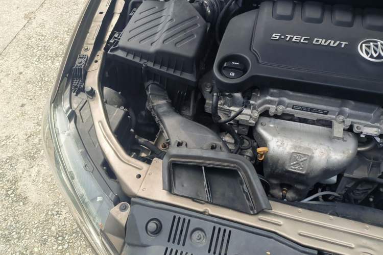 Used Buick GT 2016 15N Automatic Entry-Level Trim Engine Bay Right