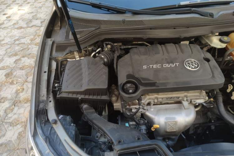 Used Buick GT 2016 15N Automatic Entry-Level Trim Engine Bay Right