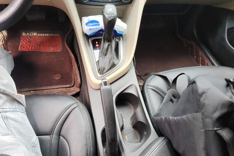 Used Buick GT 2016 15N Automatic Entry-Level Trim Gear Lever