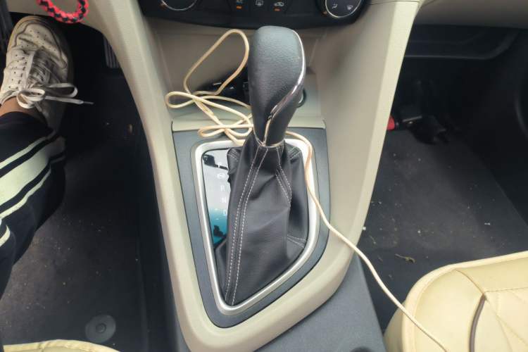Used Buick GT 2016 15N Automatic Entry-Level Trim Gear Lever