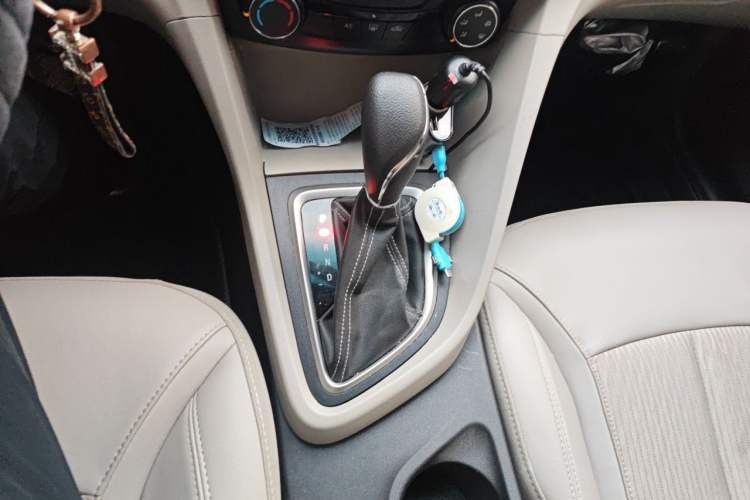 Used Buick GT 2016 15N Automatic Elite Edition Gear Lever