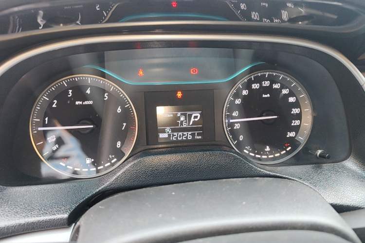 Used Buick GT 2016 15N Automatic Entry-Level Trim Instrument Cluster