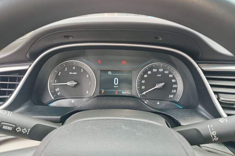 Used Buick GT 2016 15N Automatic Elite Edition Instrument Cluster