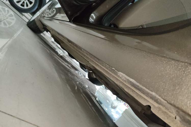 Used Buick GT 2016 15N Automatic Luxury Edition Left Side Sill