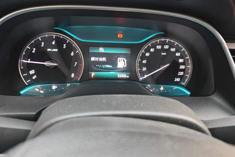 Used Buick GT 2016 15N Automatic Elite Edition Odometer Close Up