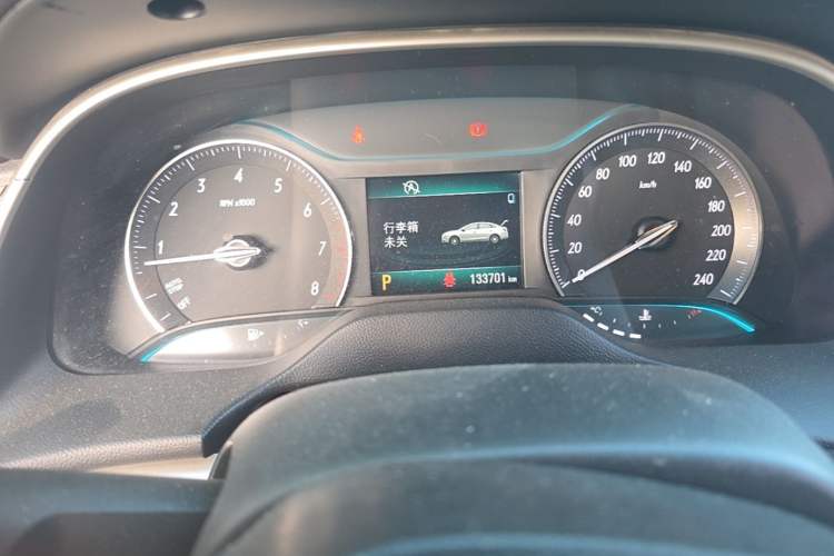 Used Buick GT 2016 15N Automatic Elite Edition Odometer Close Up