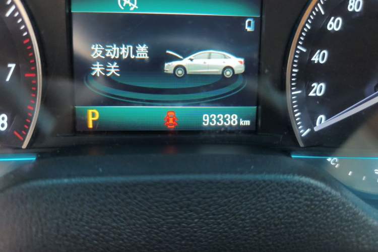Used Buick GT 2016 15N Automatic Elite Edition Odometer Close Up