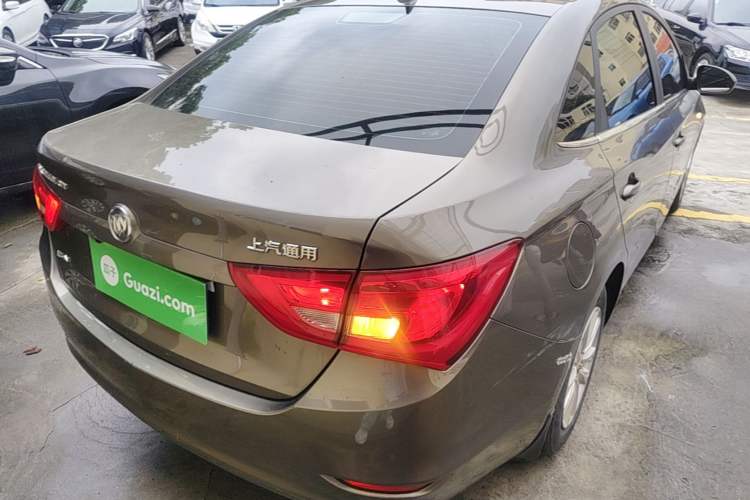 Used Buick GT 2016 15N Automatic Entry-Level Trim Rear Right 45 Deg