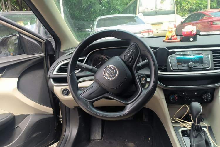 Used Buick GT 2016 15N Automatic Entry-Level Trim Steering Wheel
