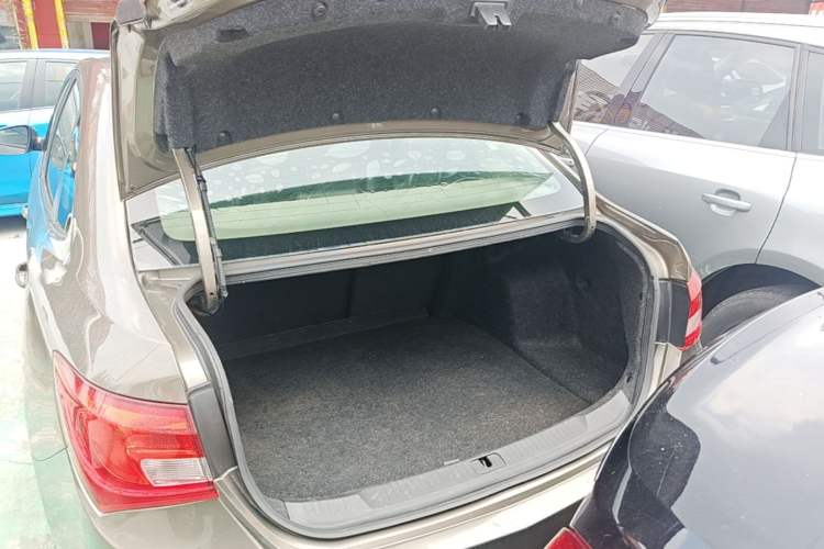 Used Buick GT 2016 15N Automatic Elite Edition Trunk