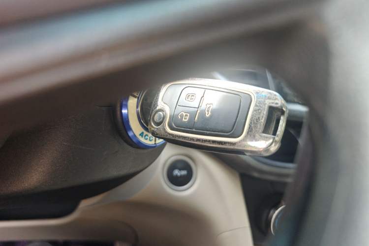 Used Buick GT 2016 15N Automatic Elite Edition Vehicle Key