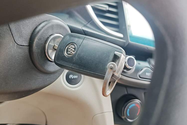 Used Buick GT 2016 15N Automatic Elite Edition Vehicle Key