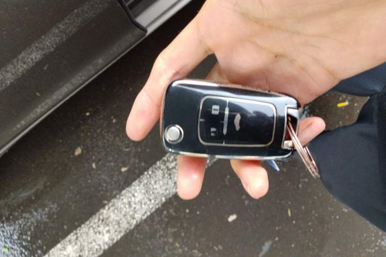 Used Buick GT 2016 15N Automatic Elite Edition Vehicle Key