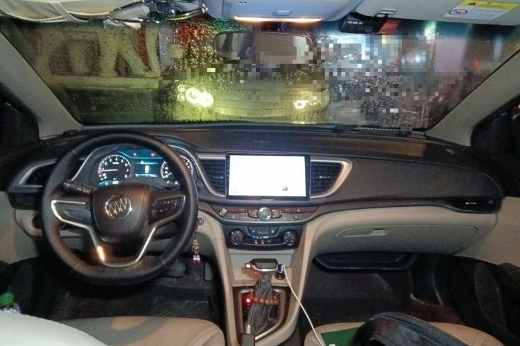 Used Buick GT 2016 15N Automatic Elite Edition Center Console