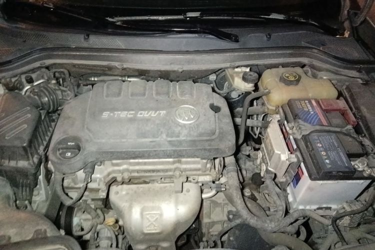 Used Buick GT 2016 15N Automatic Elite Edition Engine Bay
