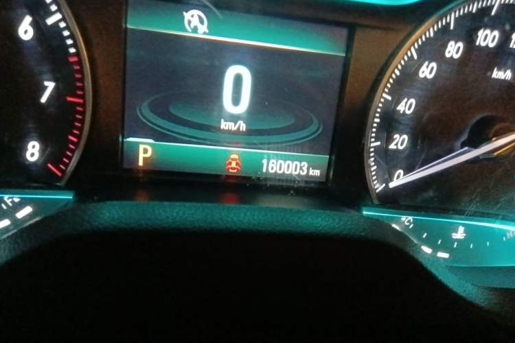 Used Buick GT 2016 15N Automatic Elite Edition Odometer Close Up