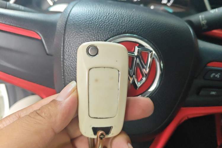 Used Buick GT 2016 15N Automatic Luxury Edition Vehicle Key