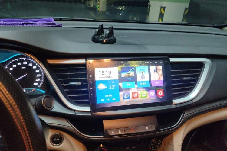 Used Buick GT 2016 15N Manual Elite Edition Audio And AC Panel