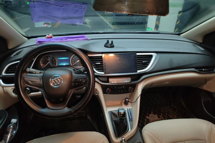 Used Buick GT 2016 15N Manual Elite Edition Center Console